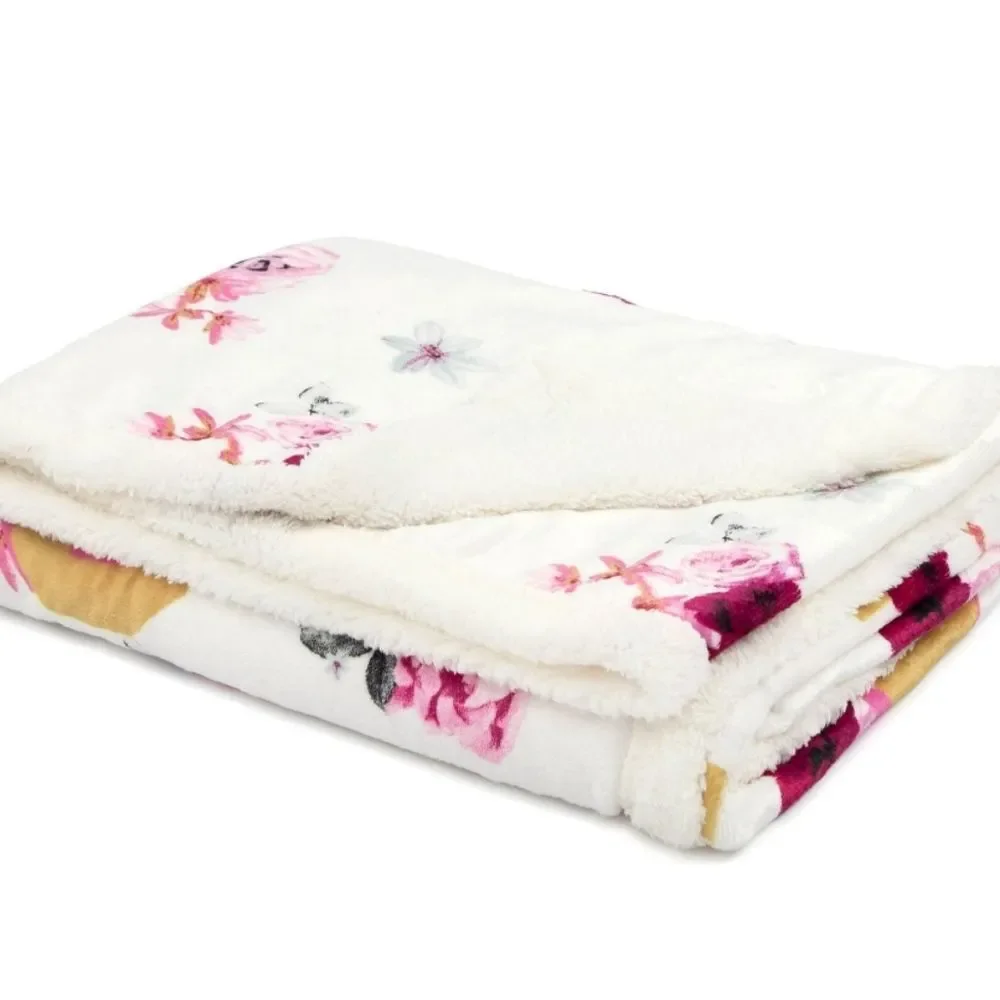 Justice Nap Queen Sherpa Throw‎ Blanket
